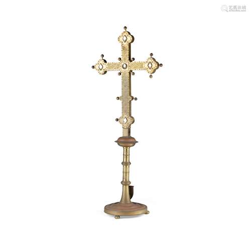 BRASS ALTAR CROSS, ATTRIBUTED TO JOHN HARDMAN & CO. BIRMINGHAM CIRCA 1885