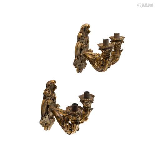 PAIR OF CONTINENTAL GILTWOOD SCONCES 19TH CENTURY