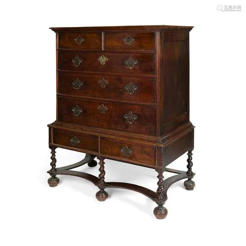 QUEEN ANNE WALNUT CHEST-ON-STAND EARLY 18TH CENTURY