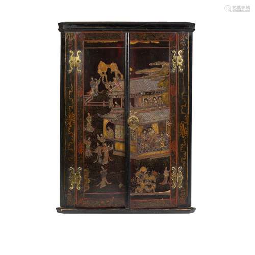 CHINESE COROMANDEL LACQUER HANGING CORNER CUPBOARD 18TH CENTURY