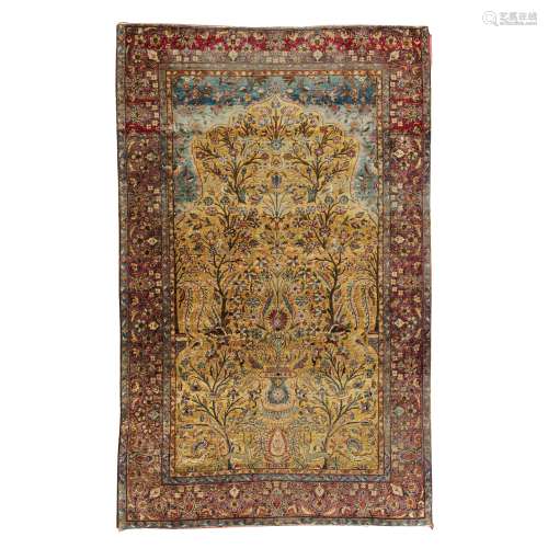 KASHAN SILK PRAYER RUG CENTRAL PERSIA, LATE 19TH/EARLY 20TH CENTURY