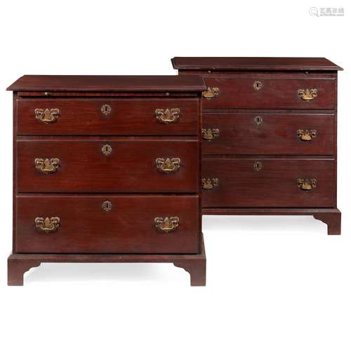 PAIR OF IRISH GEORGE III MAHOGANY CHESTS OF DRAWERS 18TH CENTURY