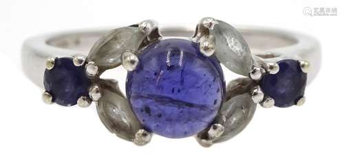 9ct white gold cabochon amethyst and stone set ring, stamped 375
