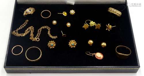 Gold stone set rings, earrings and jewellery oddments, all 9ct, stamped tested or hallmarked, approx