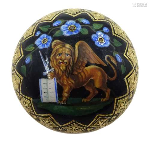 Italian 19th century gold and enamel convex brooch, depicting Lion of St Mark, the flowers set with