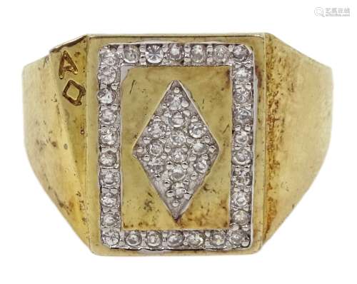 Gentleman's silver-gilt cubic zirconia signet ring, stamped 925