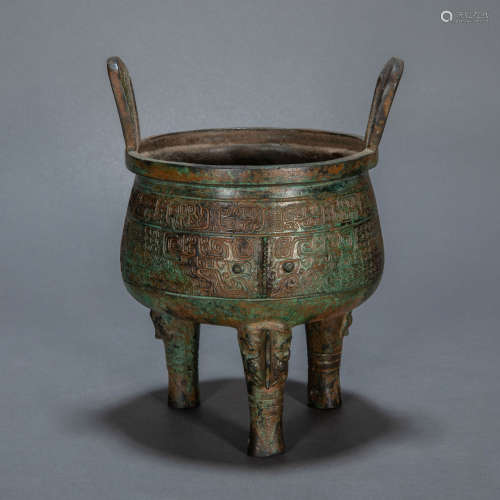ANCIENT CHINESE BRONZE TRIPOD DING