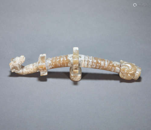 ANCIENT CHINESE HETIAN JADE CARVED BELT HOOK WITH DRAGON HEAD