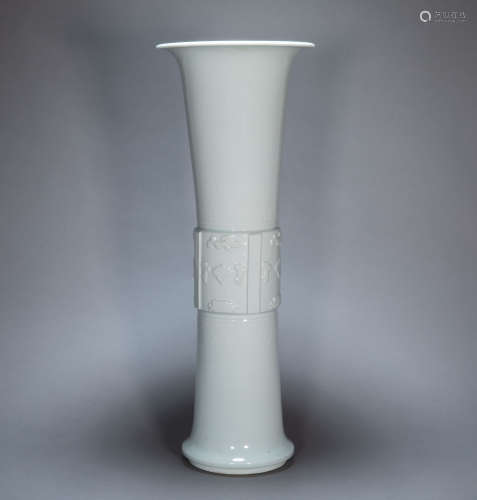 ANCIENT CHINESE HUTIAN KILN FLOWER GOBLETS
