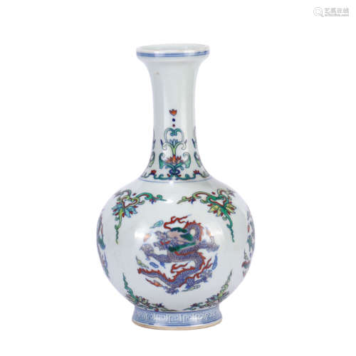 Qing Dynasty - Doucai Dragon Pattern Vase