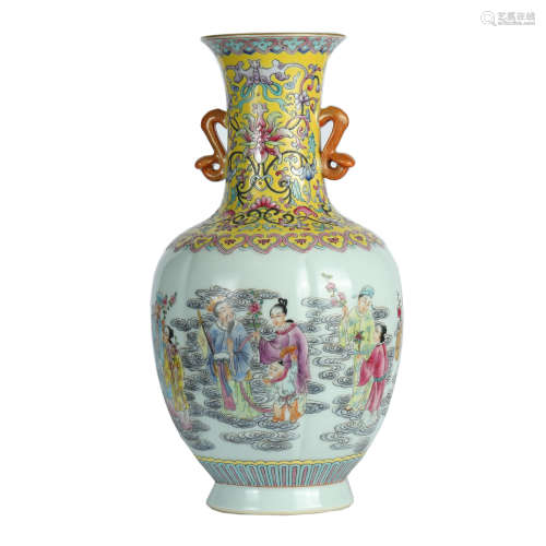 Qing Dynasty - Eight Immortals Patterned Vase