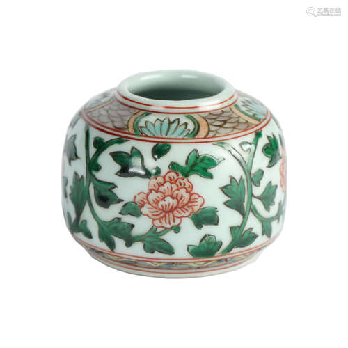 Qing Dynasty - Colored and Patterned Jar