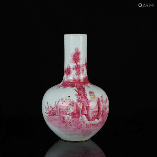 Qing Dynasty - Red Patterned Vase