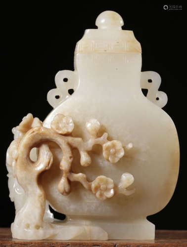 A XINJIANG HETIAN JADE CARVED CHILD PATTERN VASE