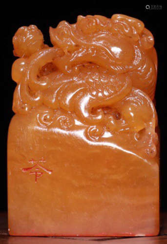 A TIANHUANG STONE CARVED BEAST SHAPE SEAL