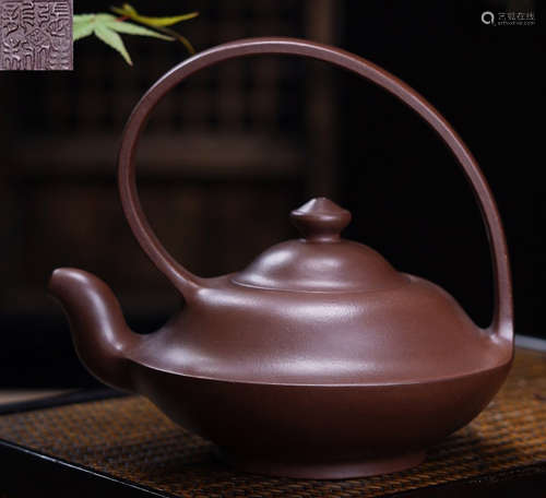 A ZISHA POT MADE BY ZHANGJIALONG