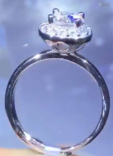 A 925 SILVER&MOISSANITE RING