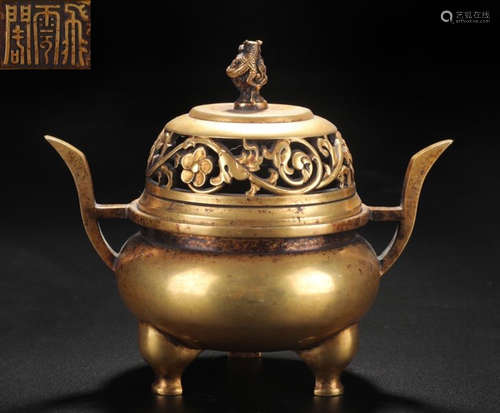 A GILT BRONZE CASTED TRIPOD CENSER