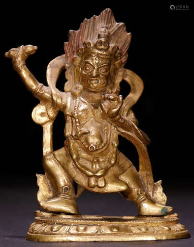 A GILT BRONZE CASTED BUDDHA STATUE