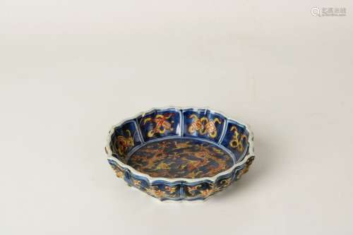 Blue And White Porcelain Mallow-Shaped Vase