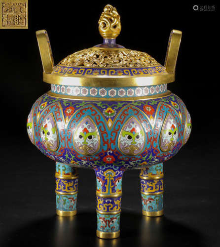 A CLOISONNE FLOWER PATTERN TRIPOD CENSER