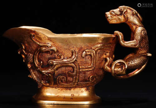 A GILT BRONZE CASTED DRAGON PATTERN BRUSH WASHER