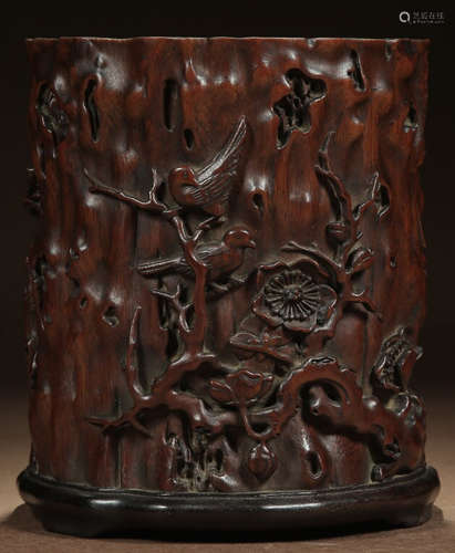 A BAMBOO CARVED AUSPICIOUS PATTERN BRUSH POT