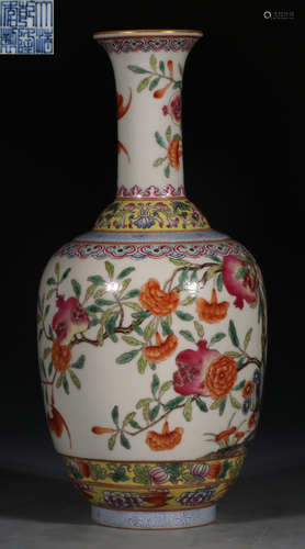 A FAMILLE ROSE GLAZE AUSPICIOUS PATTERN VASE