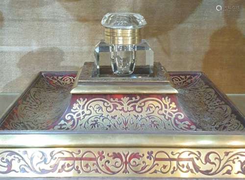 Square inkwell in ball marquetry with its bottle. …