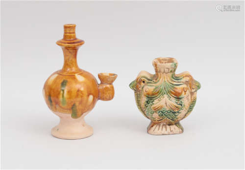 Two pieces of tricolor porcelain in the Tang Dynasty