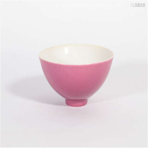 A Pink Enamel Bowl Yongzheng Period
