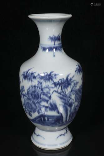 Qing Blue and white vase with floral pattern