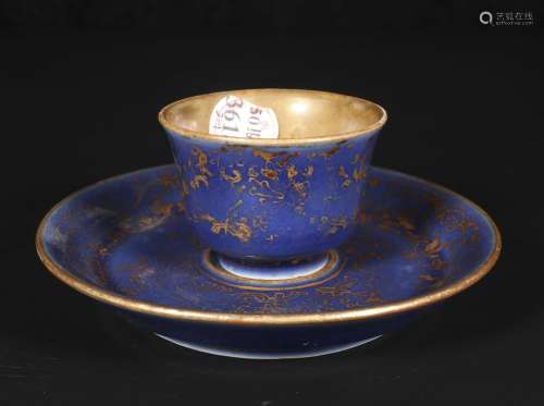 Blue glaze painted gold calcework
