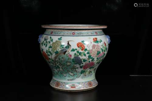 Qing Jiaqing  Powder enamel vase with floral design