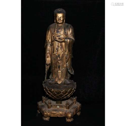 qing dynasty Wood carving and gold decoration of