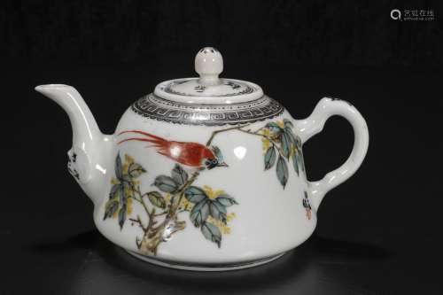 republic Wang Yi Fan The teapot with flower and bird