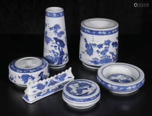 Mid-20th century Blue and white study room set of six