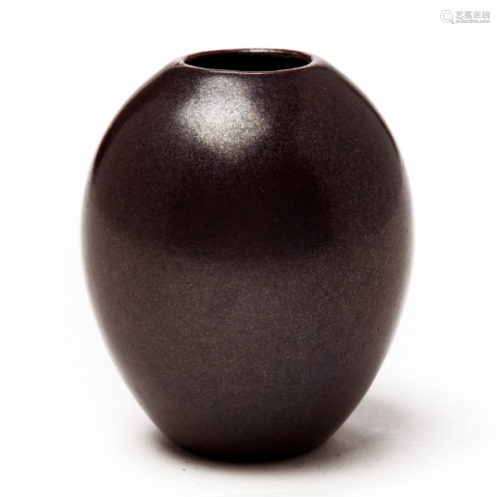 A SMALL OVOID WATER POT