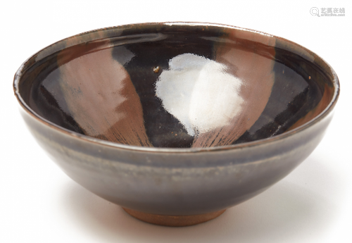 A HENAN RUSSET SPLASHED BLACK-GLAZED POTTERY BOWL