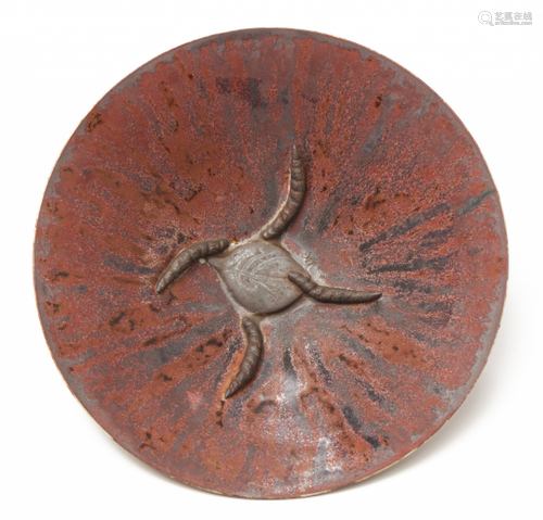 AN UNUSUAL BLACK AND RUSSET-GLAZED POTTERY BOWL