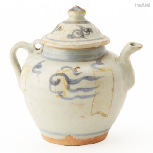 A SMALL BLUE AND WHITE WINE POT AND COVER