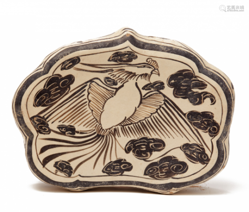 A BLACK AND WHITE CIZHOU PHOENIX PILLOW