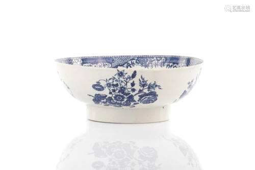 18TH C WORCESTER BLUE & WHITE PUNCH BOWL