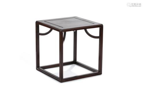 CHINESE ROSEWOOD SQUARE SIDE TABLE