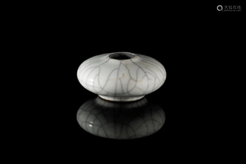 CHINESE CRACKLE WHITE GLAZED WATER POT