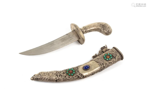 EASTERN SILVERED METAL DAGGER