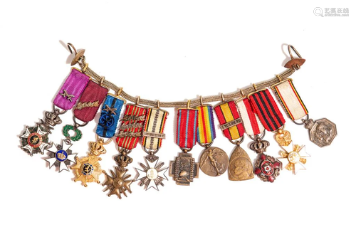 GROUP OF BELGIAN MINIATURE MEDALS