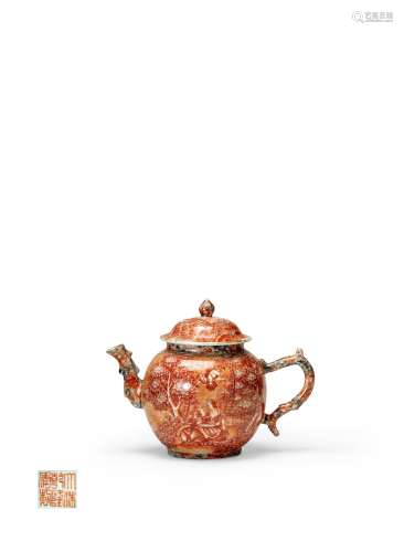 清乾隆矾红西洋人物龙柄壶