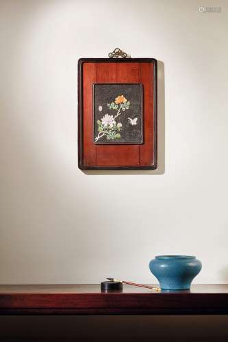 清中期粉彩花卉瓷板