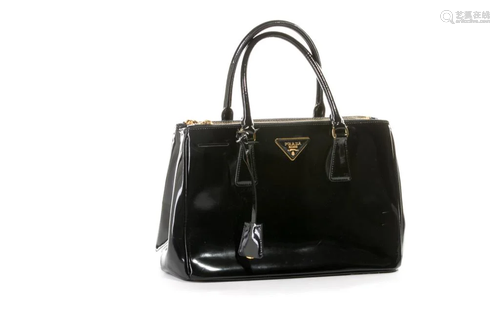 PRADA SMALL BLACK PATENT SAFFIANO TOTE